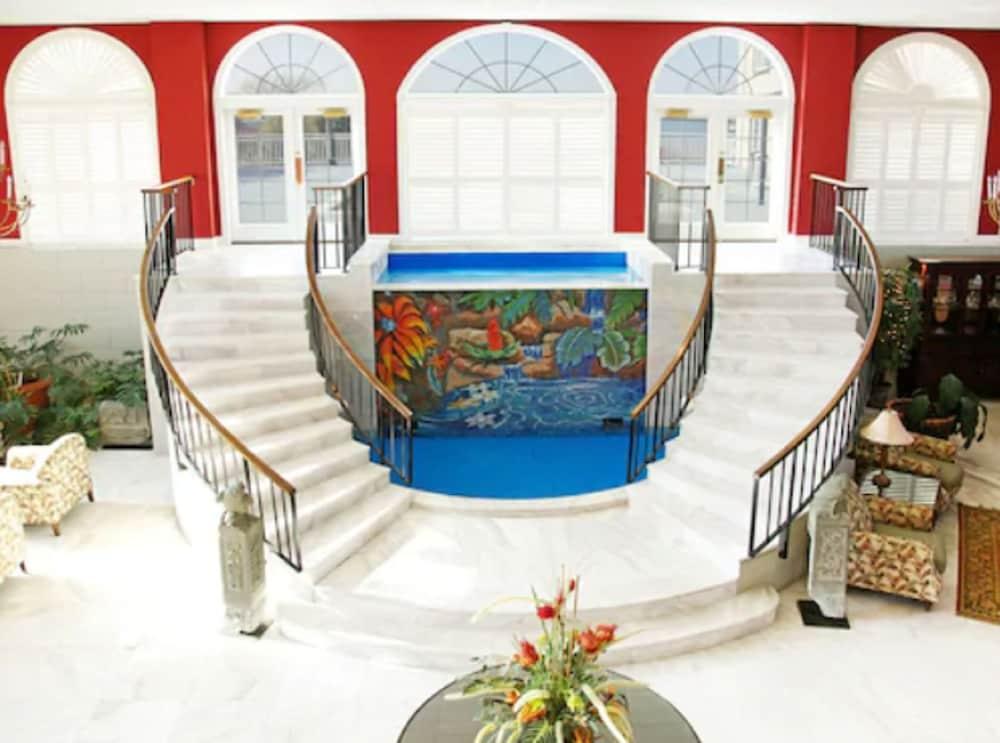 Hotel Coconut Malorie Hotel, Ascend Collection